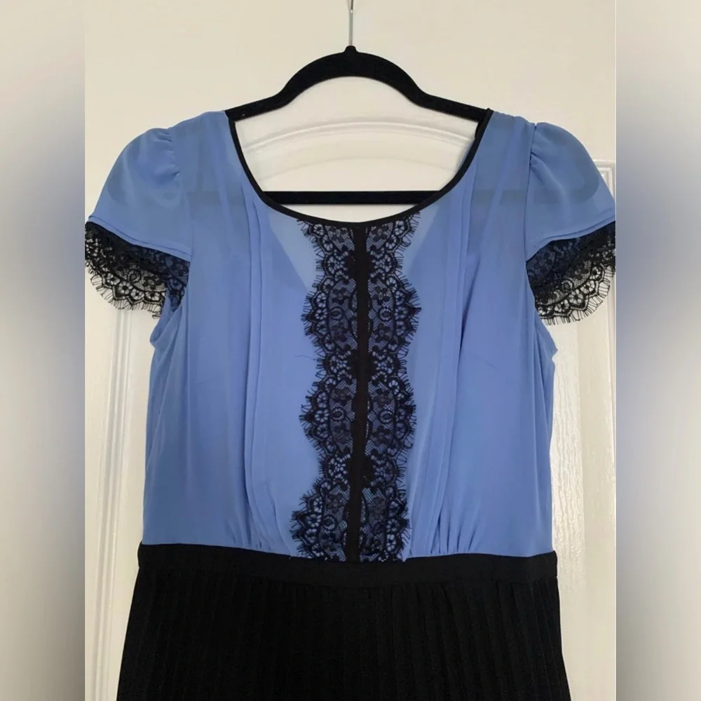 Max And Cleo Women's Pleated Dress Blue/Black Color With Lace